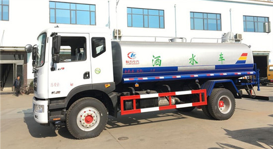 東風D9多利卡灑水車︱12方灑水車圖片