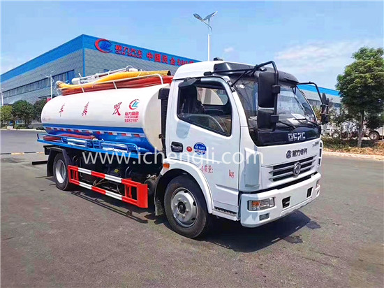 東風多利卡吸糞車︱8噸吸糞車圖片