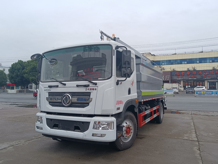 東風D9免稅的鐵路抑塵車--12噸降塵灑水車_呂梁煤炭抑塵劑噴灑車-降塵灑水車_裝卸煤炭防塵車