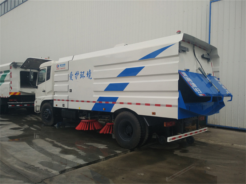 國6天錦掃路車 (3).jpg